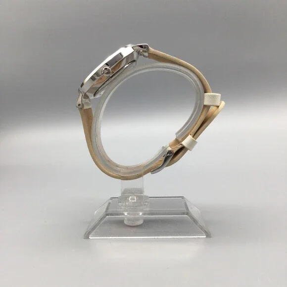 Coach Perry Womens Watch 36mm Leather Rainbow Star CA.120.7.14.1596 New Battery - Picture 3 of 15